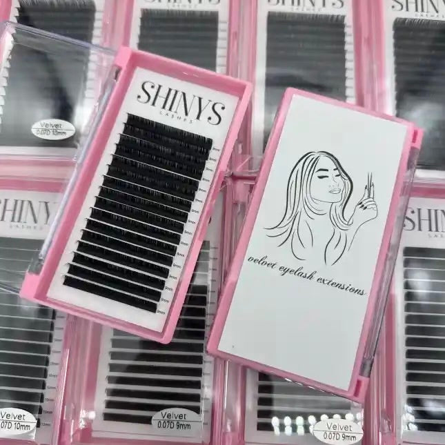 Velvet Lash Extension Trays